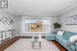 50 BENLIGHT CRESCENT | Toronto Ontario | Slide Image Eight
