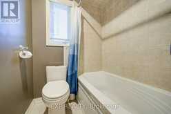 76 FORD WILSON BOULEVARD | Newmarket Ontario | Slide Image Thirty