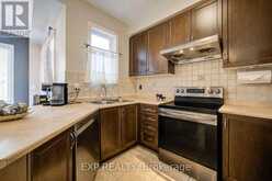 76 FORD WILSON BOULEVARD | Newmarket Ontario | Slide Image Thirteen