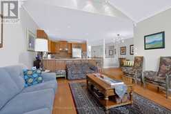1536 PINERY CRESCENT | Oakville Ontario | Slide Image Eighteen