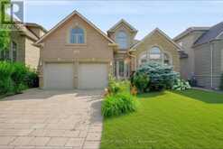 1536 PINERY CRESCENT | Oakville Ontario | Slide Image One
