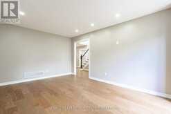 186 FERNDALE DRIVE S | Barrie Ontario | Slide Image Sixteen