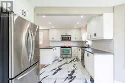 186 FERNDALE DRIVE S | Barrie Ontario | Slide Image Nine