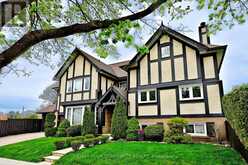 39 PRATTLEY DRIVE | Toronto Ontario | Slide Image Three