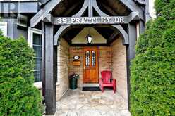 39 PRATTLEY DRIVE | Toronto Ontario | Slide Image Seven