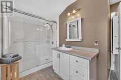 2289 LAKESHORE ROAD E | Oro-Medonte Ontario | Slide Image Forty-one