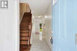 15 ROEHAMPTON CRESCENT | Guelph Ontario | Slide Image Five