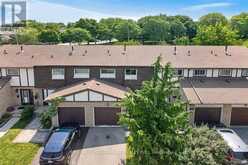 24 - 300 REXFORD DRIVE | Hamilton Ontario | Slide Image Two