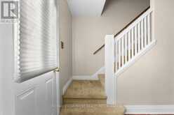 128 EAST 39TH STREET | Hamilton Ontario | Slide Image Eleven