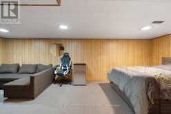 128 EAST 39TH STREET | Hamilton Ontario | Slide Image Nineteen