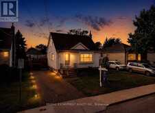 128 EAST 39TH STREET | Hamilton Ontario | Slide Image One