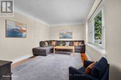 128 EAST 39TH STREET | Hamilton Ontario | Slide Image Five