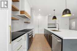 49 GREENDOWNS DRIVE | Toronto Ontario | Slide Image Four