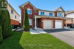 53 SWEETWOOD CIRCLE | Brampton Ontario | Slide Image Two