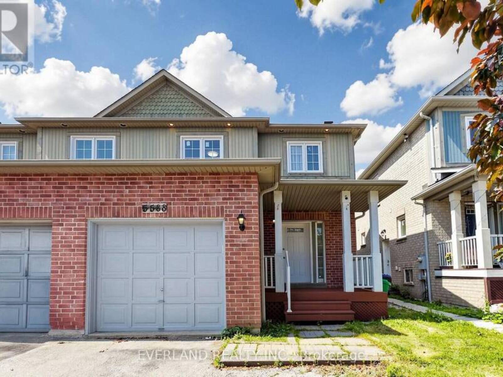 5588 HIGHBANK ROAD, Mississauga, Ontario L5M 6E4