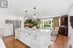 2 JAMESON DRIVE | Hamilton Ontario | Slide Image Thirteen