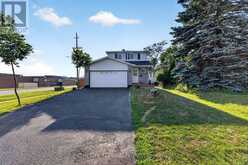 2 FLETCHER DRIVE | Barrie Ontario | Slide Image Twelve