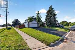 2 FLETCHER DRIVE | Barrie Ontario | Slide Image Nine