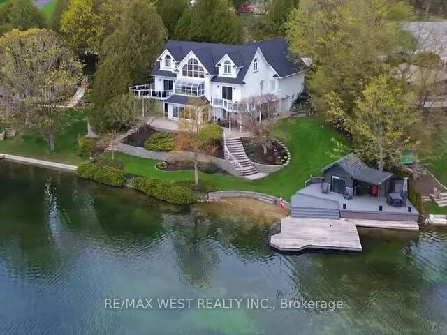 461 LAKE ROSALIND RD 4 Hanover Ontario, N4N 3B9 - 5 Bedrooms Waterfront Home For sale