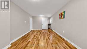 804 DUNDAS STREET W | Whitby Ontario | Slide Image Thirty-two