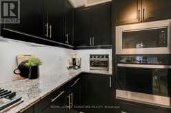 15 MOUNTAINSIDE CRESCENT | Whitby Ontario | Slide Image Fifteen
