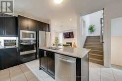 15 MOUNTAINSIDE CRESCENT | Whitby Ontario | Slide Image Seventeen