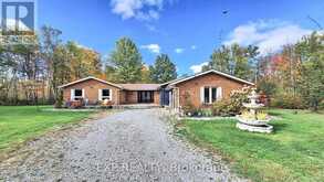 24762 WEIRS SIDE ROAD | Georgina Ontario | Slide Image Three