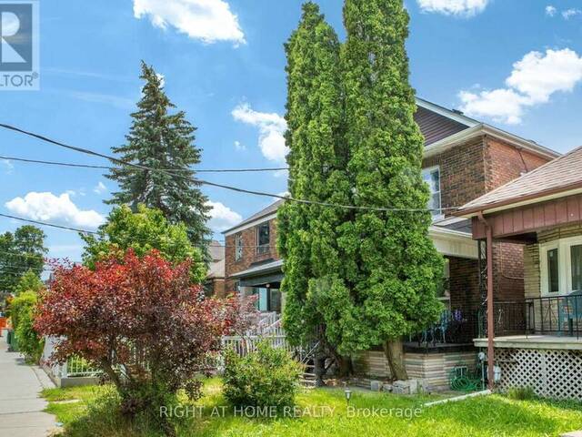 290 MCROBERTS AVENUE Toronto Ontario, M6E 4P7 - 5 Bedrooms Home For Sale