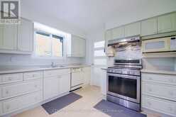 9 MINOS CRESCENT | Toronto Ontario | Slide Image Thirteen