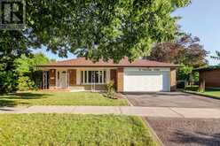 9 MINOS CRESCENT | Toronto Ontario | Slide Image One