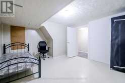 9 MINOS CRESCENT | Toronto Ontario | Slide Image Forty-six