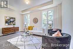 54 PANTHEON LANE | Markham Ontario | Slide Image Fourteen