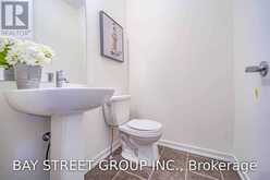 54 PANTHEON LANE | Markham Ontario | Slide Image Eight