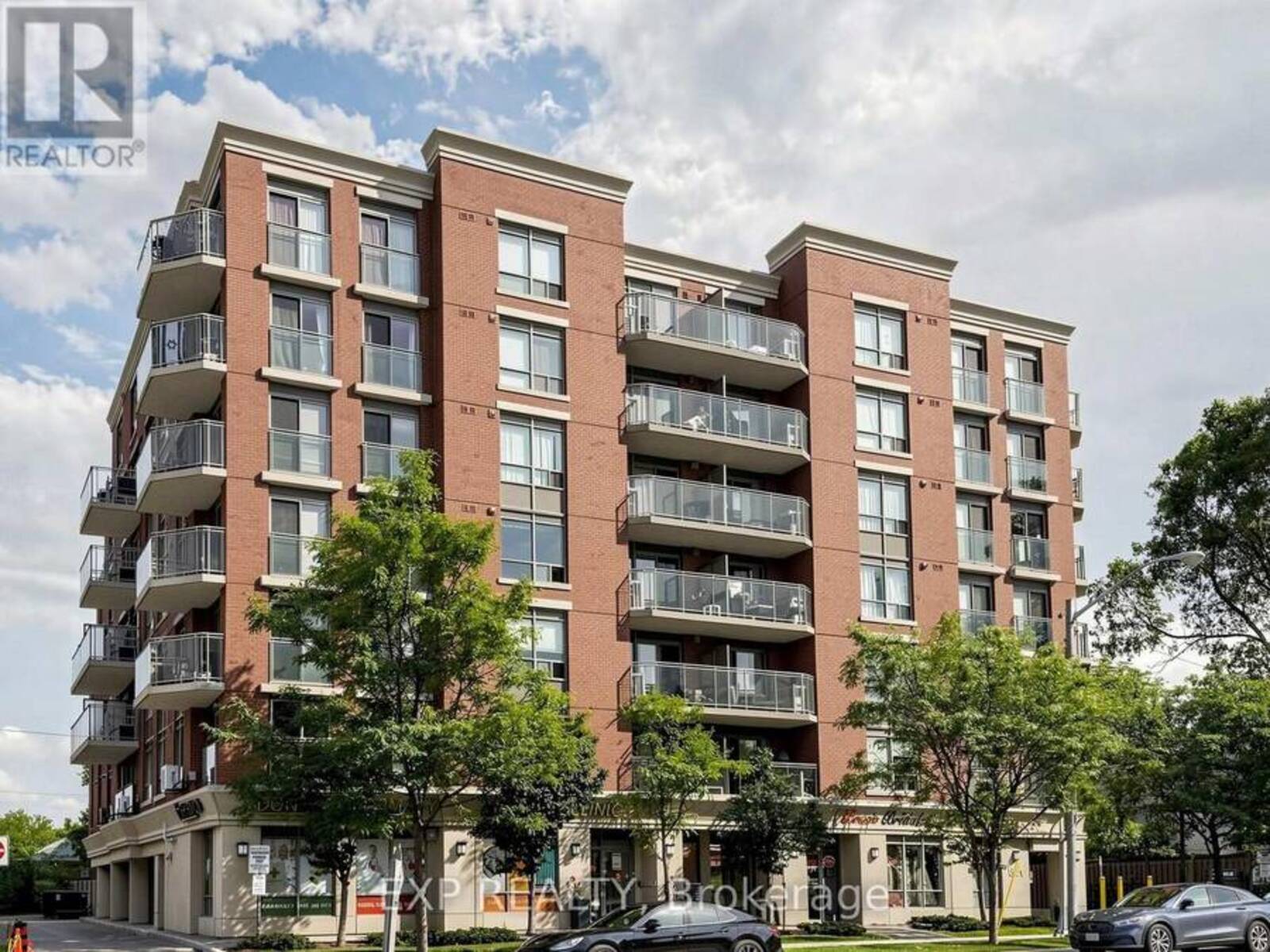 302 - 801 SHEPPARD AVENUE W, Toronto, Ontario M3H 2T3