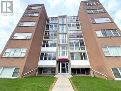 25 - 824 BRANT STREET Burlington Ontario, L7R 2J5