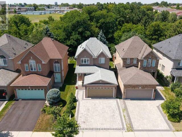 17 RUSHINGBROOK DRIVE Richmond Hill Ontario, L4S 1W6 - 4 Bedrooms Home For Sale