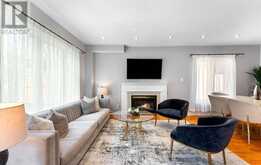 17 RUSHINGBROOK DRIVE | Richmond Hill Ontario | Slide Image Thirteen