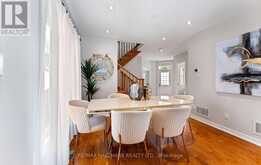 17 RUSHINGBROOK DRIVE | Richmond Hill Ontario | Slide Image Sixteen