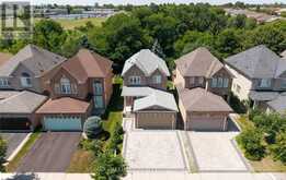 17 RUSHINGBROOK DRIVE | Richmond Hill Ontario | Slide Image One