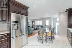 4190 BISHOPSTOKE LANE | Mississauga Ontario | Slide Image Ten