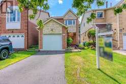 741 QUEENSBRIDGE DRIVE | Mississauga Ontario | Slide Image Two