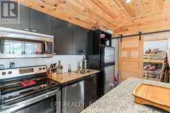1369 HIPKISS DRIVE | Haliburton Ontario | Slide Image Twenty