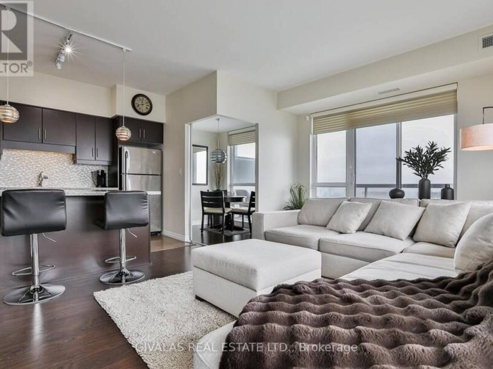 2110 - 30 HERONS HILL WAY, Toronto, Ontario M2J 0A7