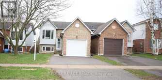 11 FENWICK AVENUE | Clarington Ontario | Slide Image Three