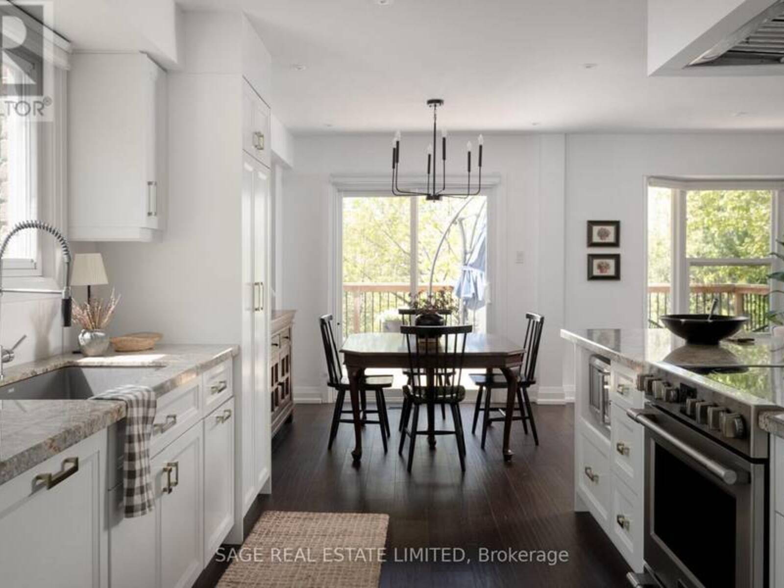 34 TAMBROOK DRIVE, Toronto, Ontario M1W 3L9