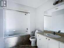 33 OAKMOOR LANE | Markham Ontario | Slide Image Twenty-one