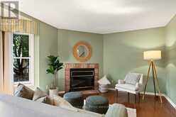 47 - 2915 HEADON FOREST DRIVE | Burlington Ontario | Slide Image Four