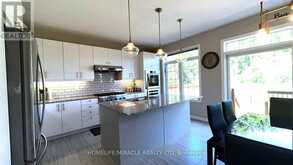 185 THORNBUSH BOULEVARD | Brampton Ontario | Slide Image Nineteen
