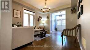185 THORNBUSH BOULEVARD | Brampton Ontario | Slide Image Eight