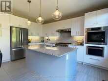 185 THORNBUSH BOULEVARD | Brampton Ontario | Slide Image Eighteen
